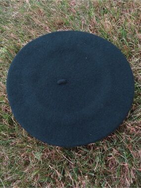 Basque Black Wool Beret